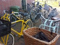 We zijn deze keer (bijna) allemaal op de fiets.